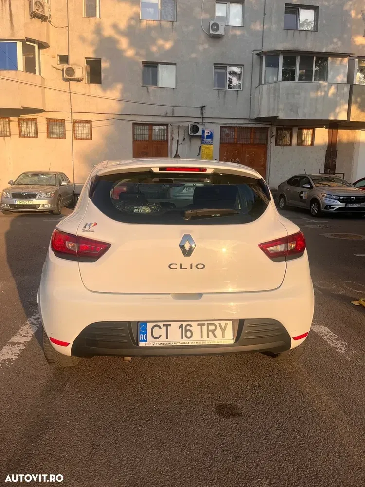 Renault Clio IV [2012 - — imagine 4