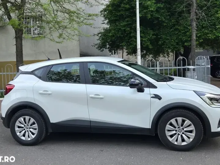 Renault Captur MHEV 140 Techno