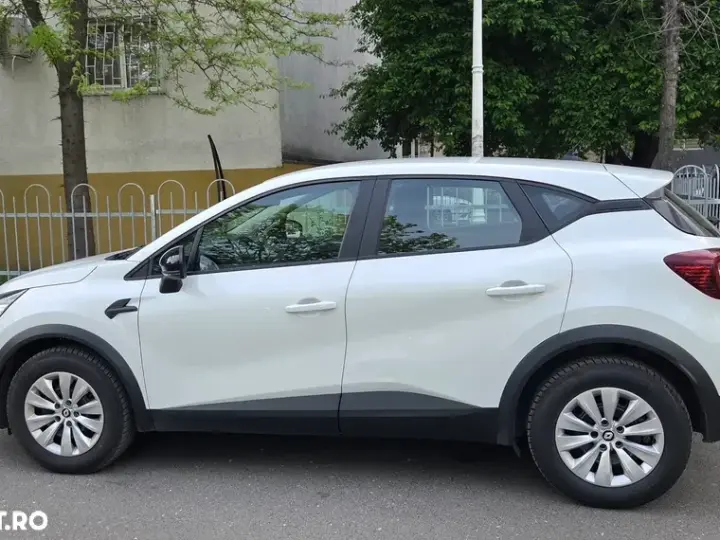 Renault Captur MHEV 140 Techno