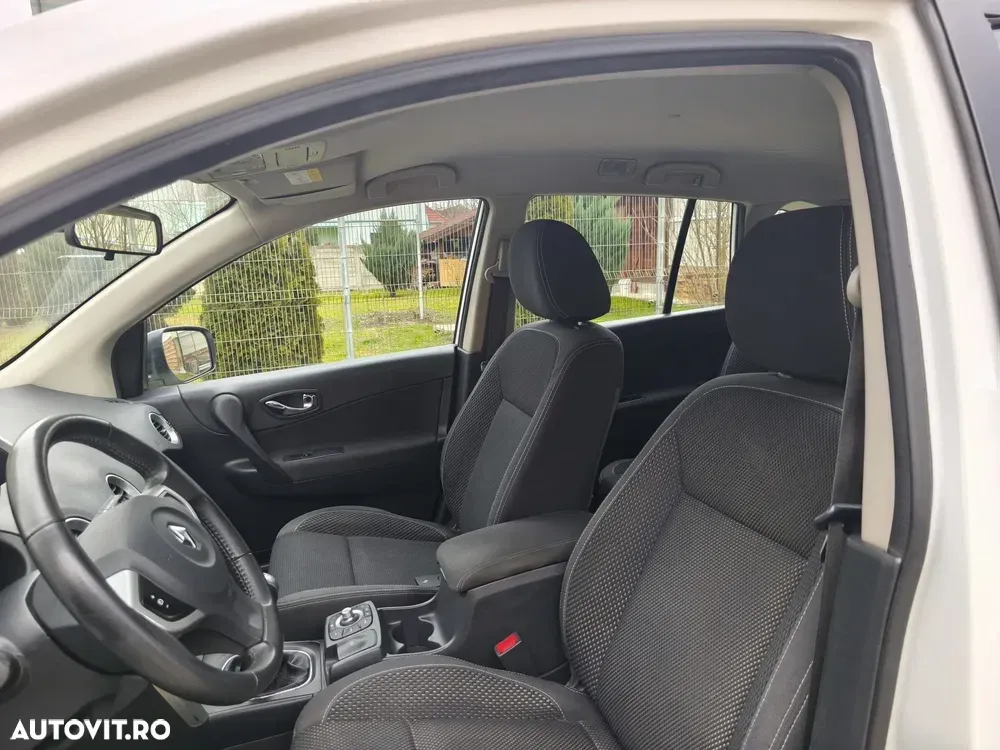 Renault Koleos dCi 150 FAP 4x4 Bose Edition — imagine 4