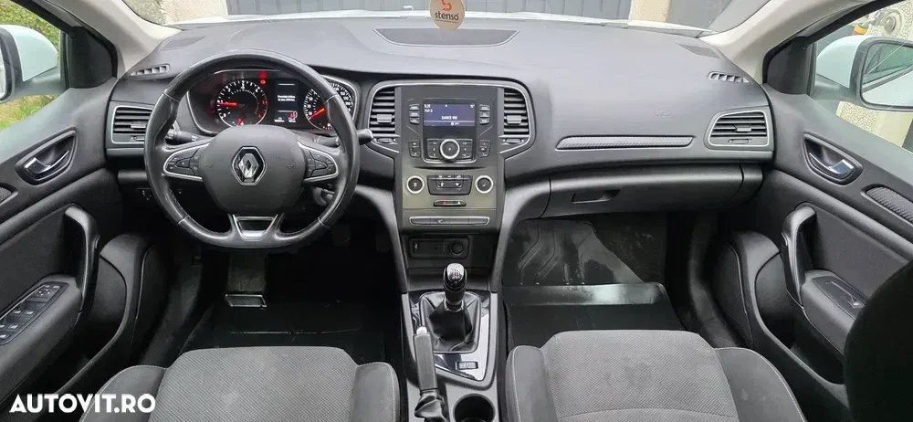 Renault Mégane IV BLUE dCi 115 Equilibre — imagine 6