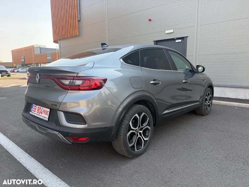 Renault Arkana E-TECH 145 Equilibre — imagine 4
