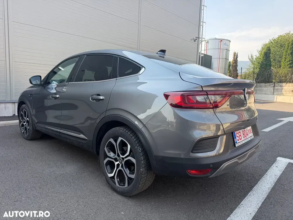 Renault Arkana E-TECH 145 Equilibre — imagine 3