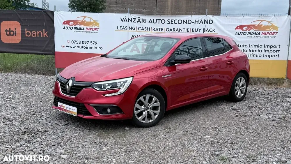 Renault Mégane IV TCe Life — imagine 3
