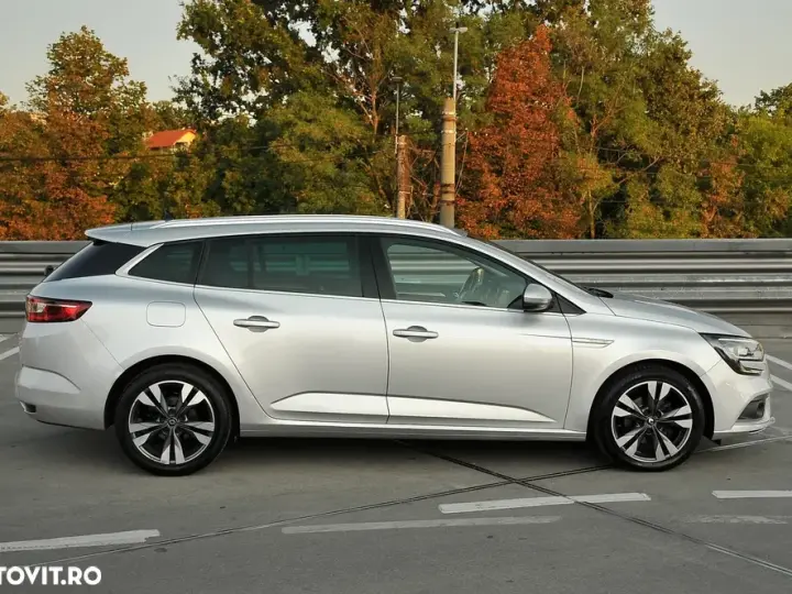 Renault Mégane IV TCe 140 GPF EDC INTENS