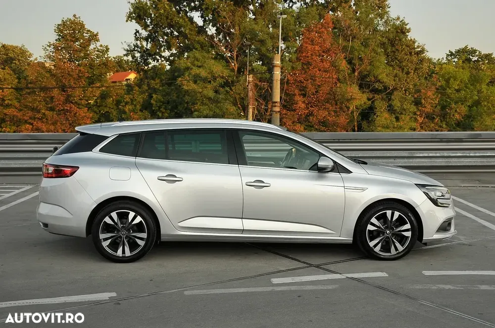 Renault Mégane IV TCe 140 GPF EDC INTENS — imagine 5