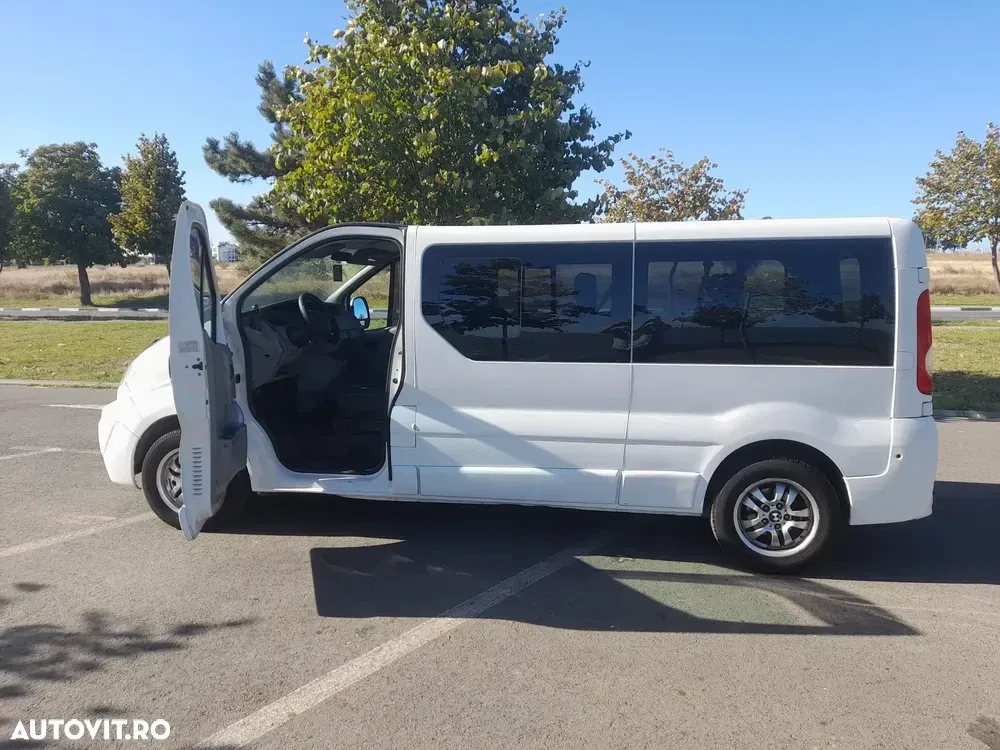 Renault Trafic Combi L2H1 — imagine 6