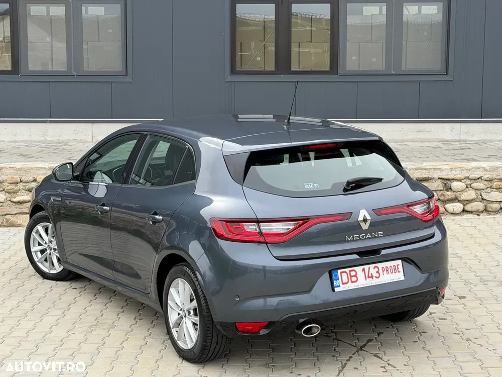 Renault Mégane IV Energy dCi Intens — imagine 3