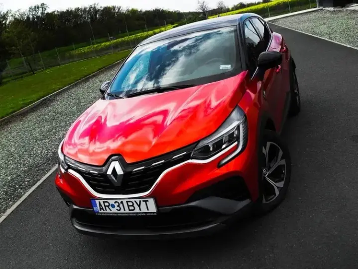 Renault Captur II PHEV 160 Techno