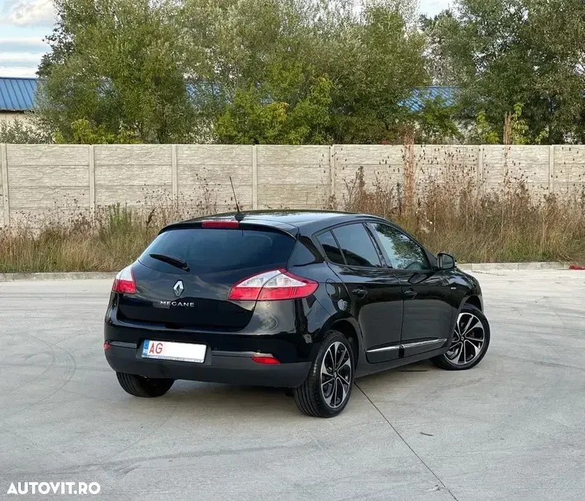Renault Mégane III ENERGY TCe 130 BOSE EDITION — imagine 4