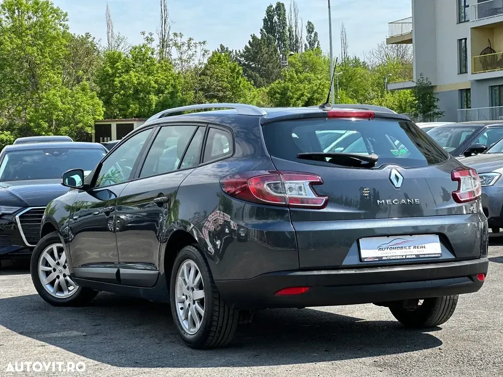 Renault Mégane dCi 110 FAP Expression — imagine 3