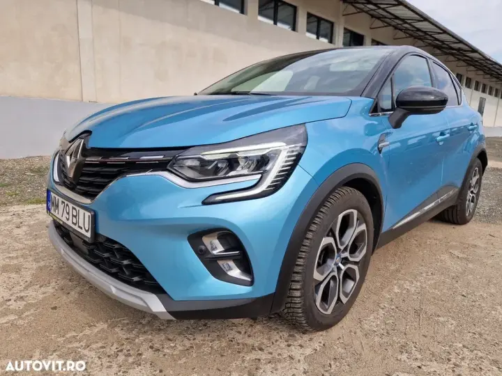 Renault Captur PHEV 160 Techno