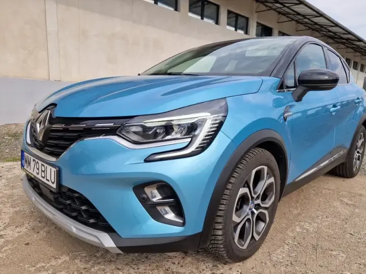 Renault Captur PHEV 160 Techno