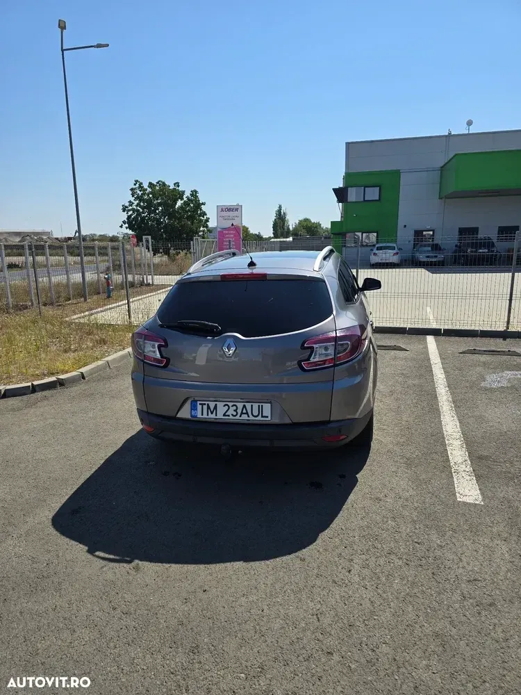 Renault Mégane III dCi 110 FAP EDC Bose Edition — imagine 4