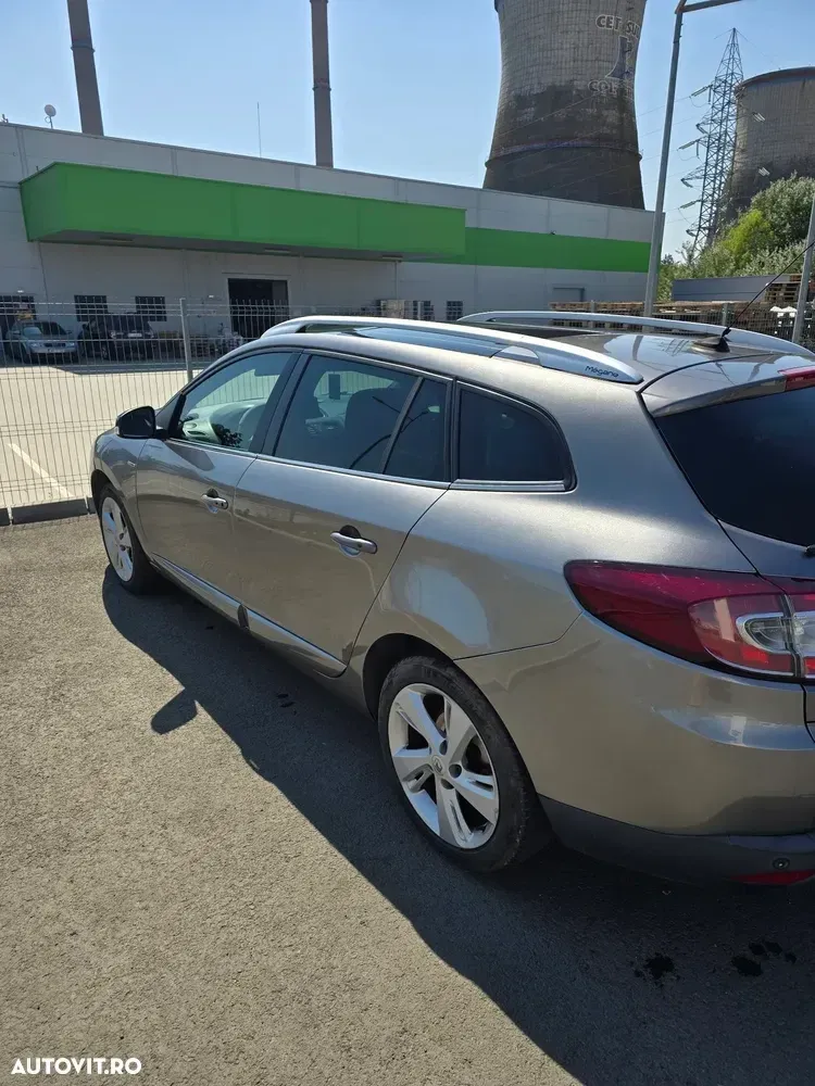 Renault Mégane III dCi 110 FAP EDC Bose Edition — imagine 5