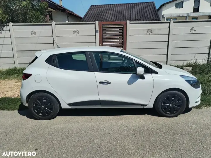 Renault Clio IV [2012 - 1.5 dCi Authentique