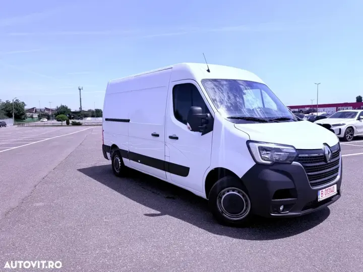 Renault Master Blue L2H2 VA Basis