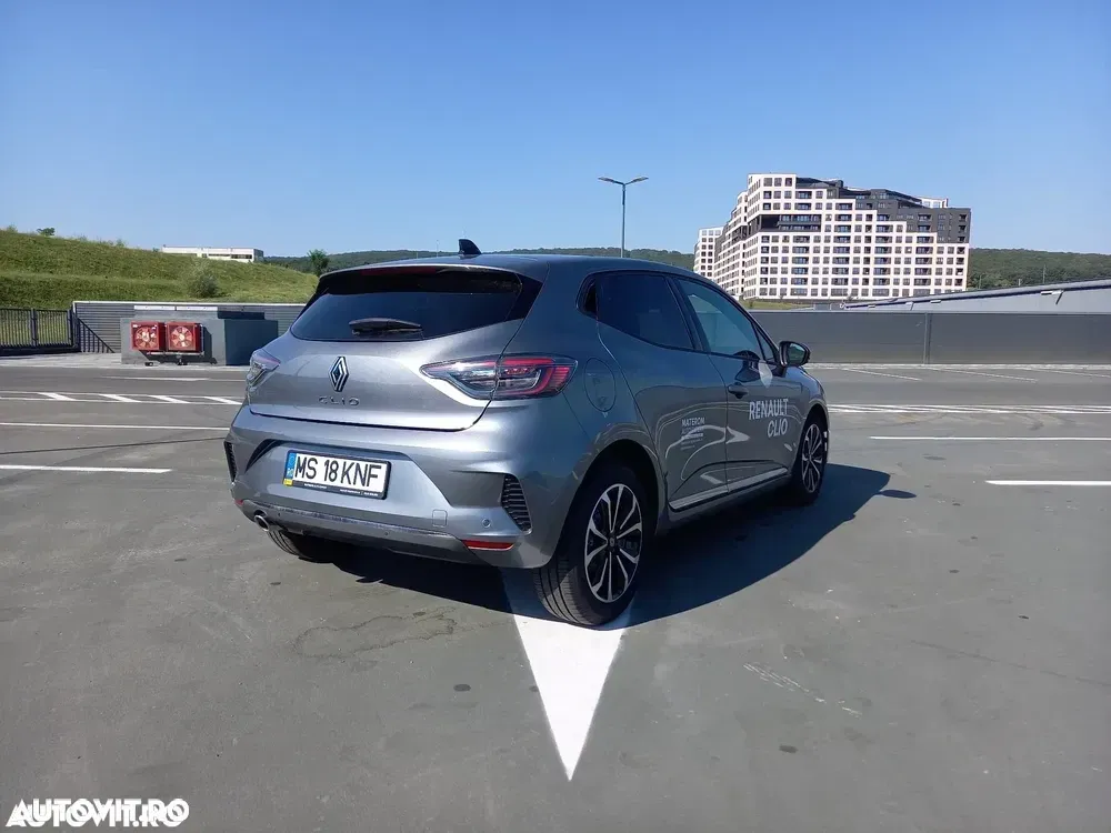 Renault Clio V V 1.0 TCe 90 Techno — imagine 2