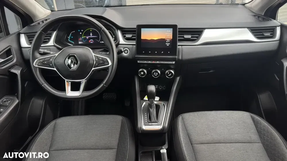 Renault Captur II E-TECH Full 145 Techno — imagine 3