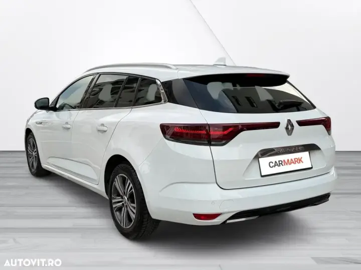 Renault Mégane IV Blue dCi 116 EDC Intens