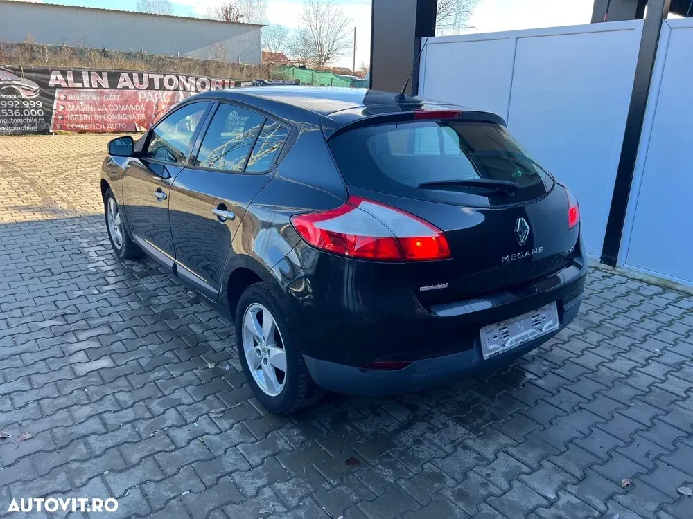 Renault Mégane III 1.5 dCi Dynamique — imagine 4