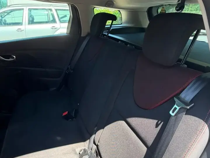 Renault Clio IV [2012 - 1.5 dCi Authentique