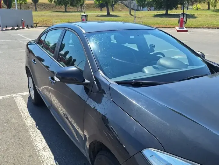 Renault Fluence 1.6 16V Privilege