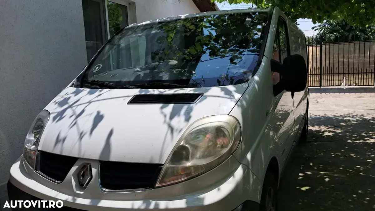 Renault Trafic Passenger Combi L1H1 — imagine 6