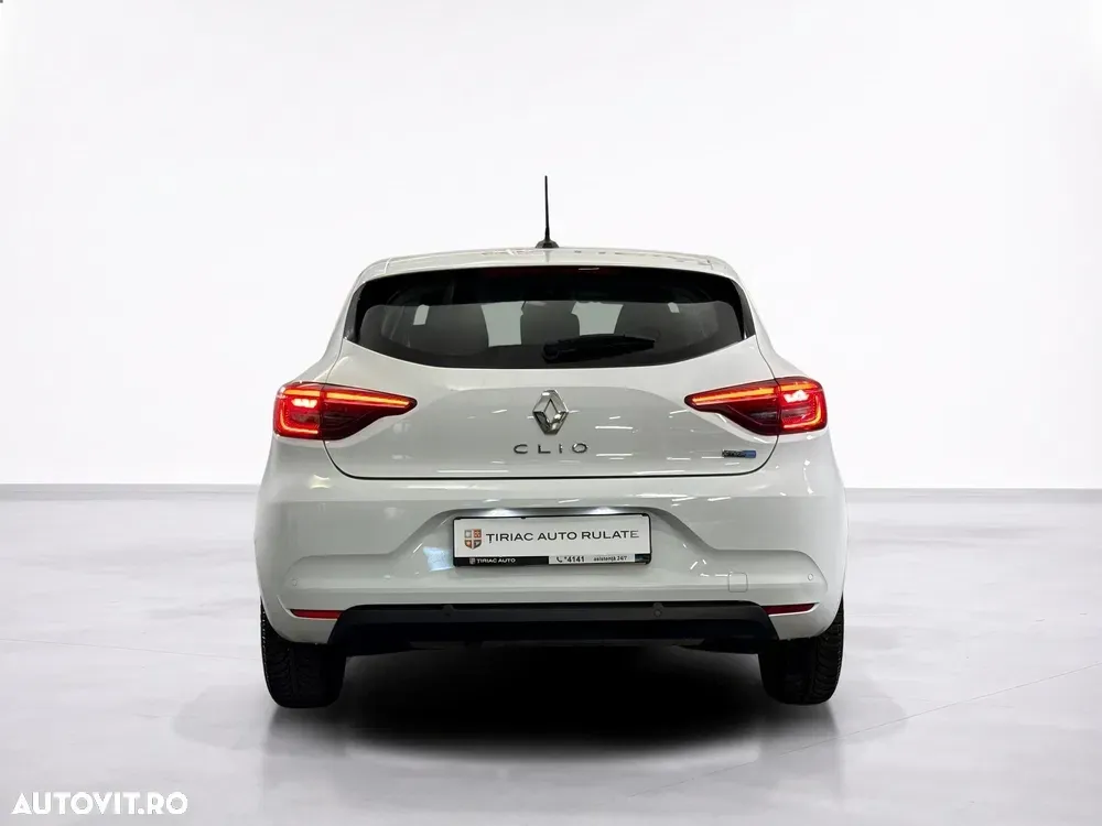 Renault Clio — imagine 4