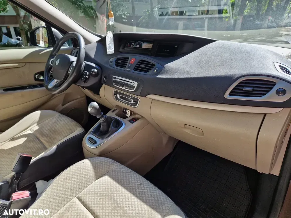 Renault Scénic III — imagine 6