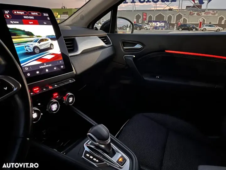 Renault Captur II MHEV 140 EDC Techno