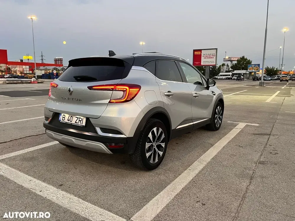 Renault Captur II MHEV 140 EDC Techno — imagine 4