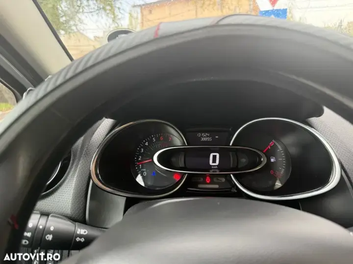 Renault Clio IV [2012 - 0.9 Energy TCe Zen