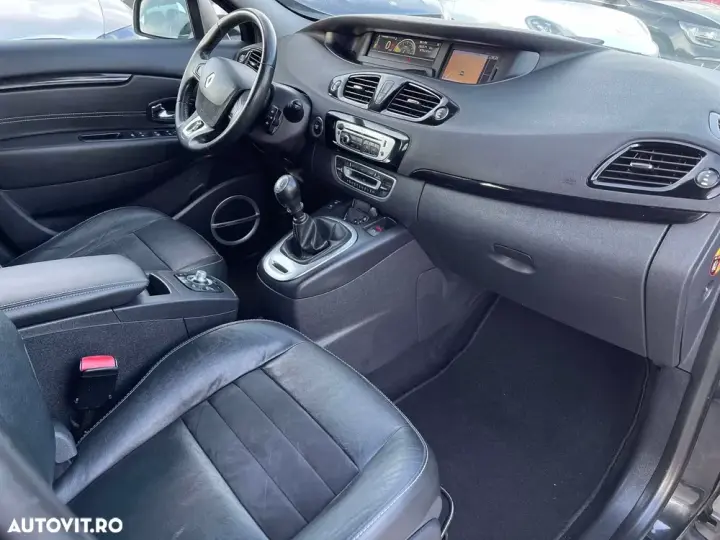 Renault Grand Scenic Energy dCi 130 S&S Bose Edition