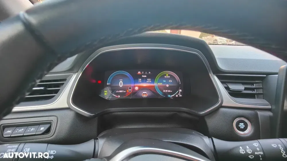 Renault Captur II PHEV 160 Equilibre — imagine 6