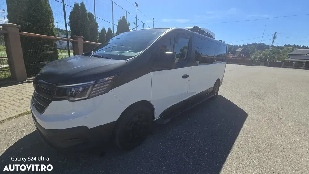 Renault Trafic 2.0 Blue dCi 110 S&S L1 8+1 Zen — imagine 2