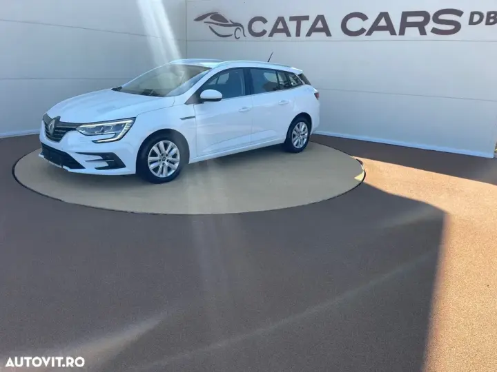 Renault Mégane IV BLUE dCi EDC Intens