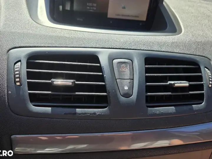 Renault Mégane III dCi 110 FAP EDC Paris Business