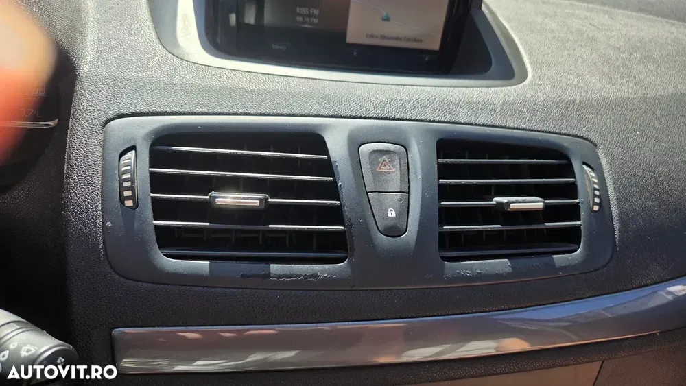 Renault Mégane III dCi 110 FAP EDC Paris Business — imagine 2