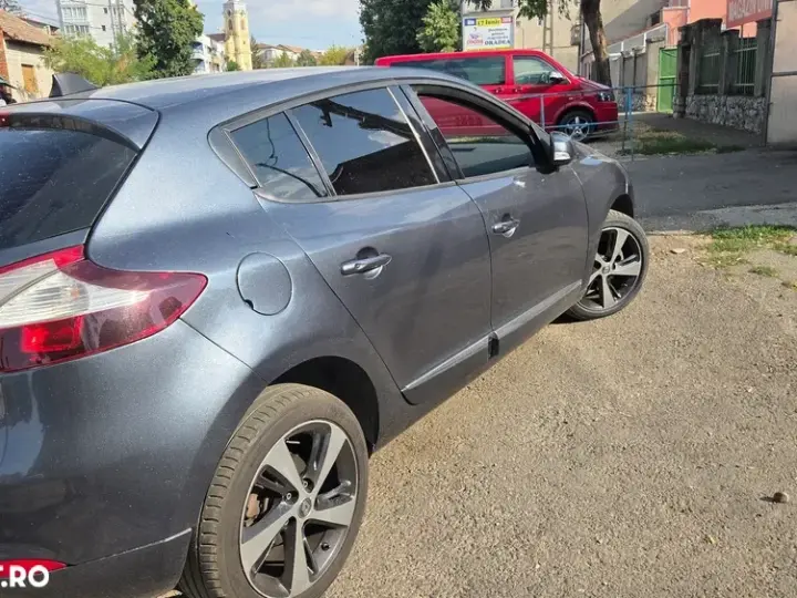 Renault Mégane III dCi 110 FAP EDC Paris Business