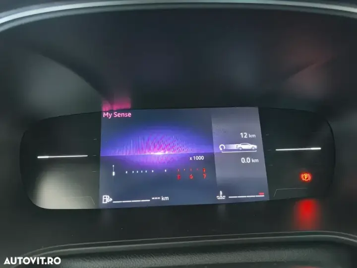 Renault Mégane IV TCe 140 GPF EDC Techno