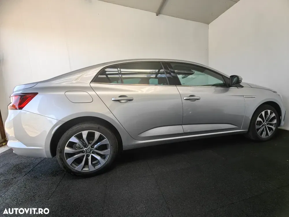 Renault Mégane IV TCe 140 GPF EDC Techno — imagine 4