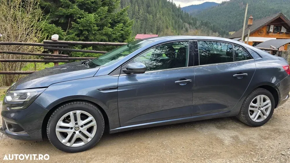 Renault Mégane IV Energy dCi Intens — imagine 2
