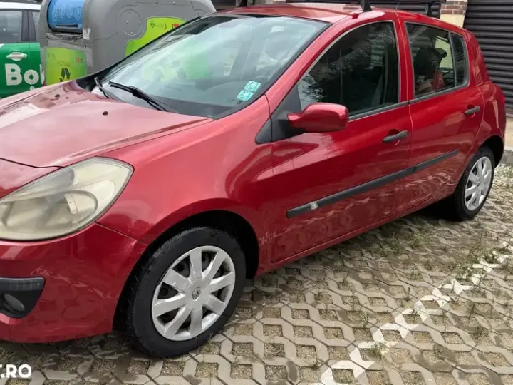 Renault Clio III III 1.2 16V Dynamique