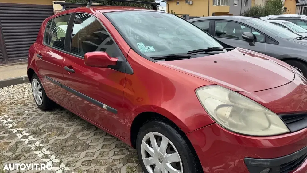 Renault Clio III III 1.2 16V Dynamique — imagine 3