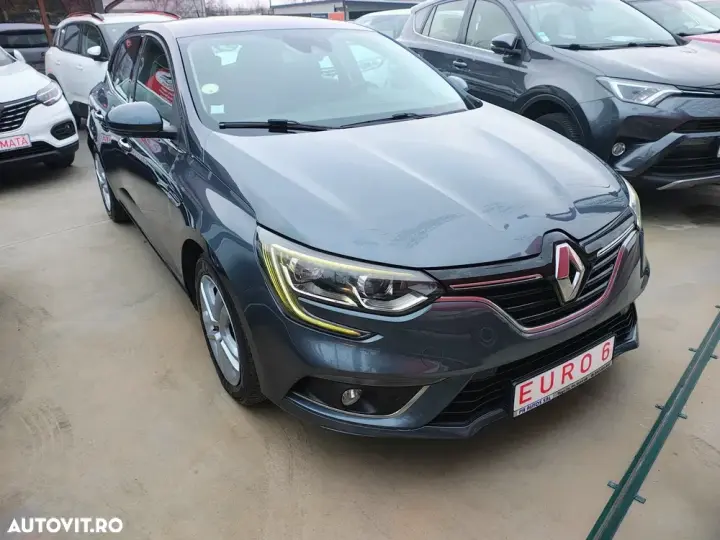 Renault Mégane IV BLUE dCi 115 BUSINESS EDITION