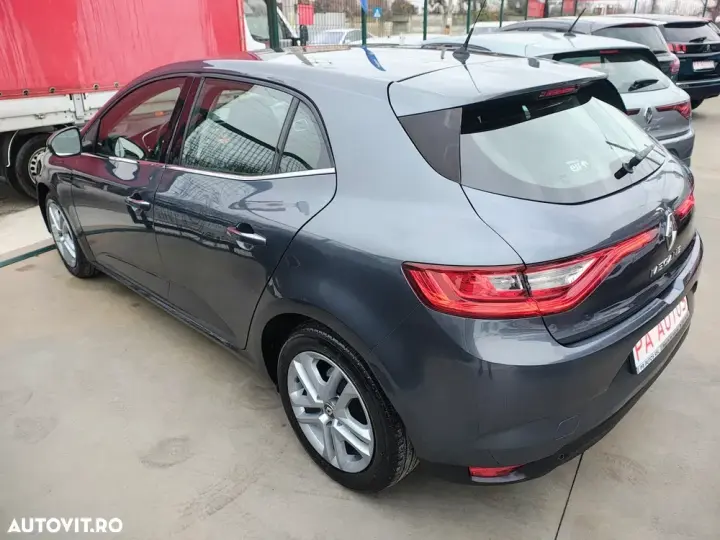 Renault Mégane IV BLUE dCi 115 BUSINESS EDITION