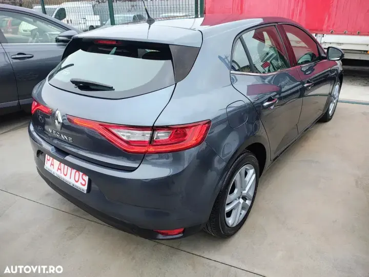Renault Mégane IV BLUE dCi 115 BUSINESS EDITION