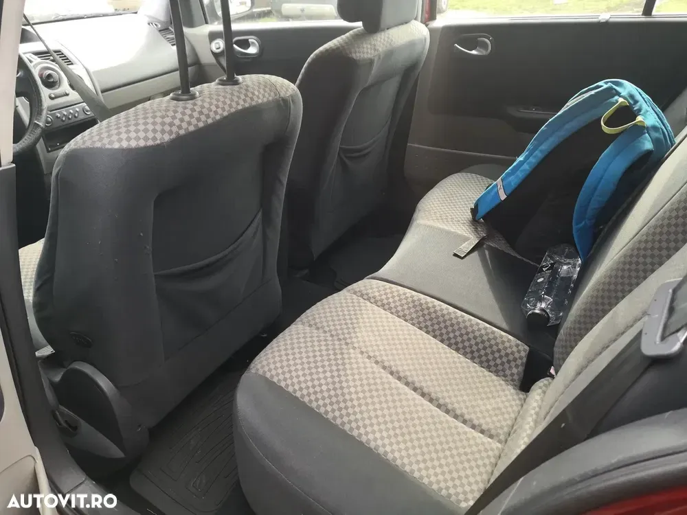 Renault Mégane II II 1.6 Dynamique — imagine 5
