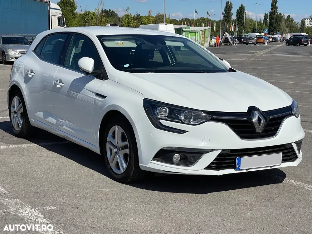 Renault Mégane IV Blue dCi 116 Life — imagine 2